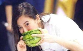 明星有多像吃瓜的人啊视频,趣味横生演绎娱乐圈众生相