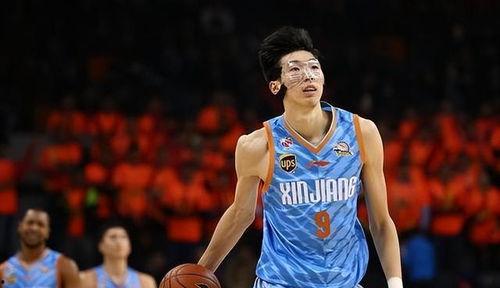 周琦吃瓜视频,揭秘篮球明星的日常生活瞬间